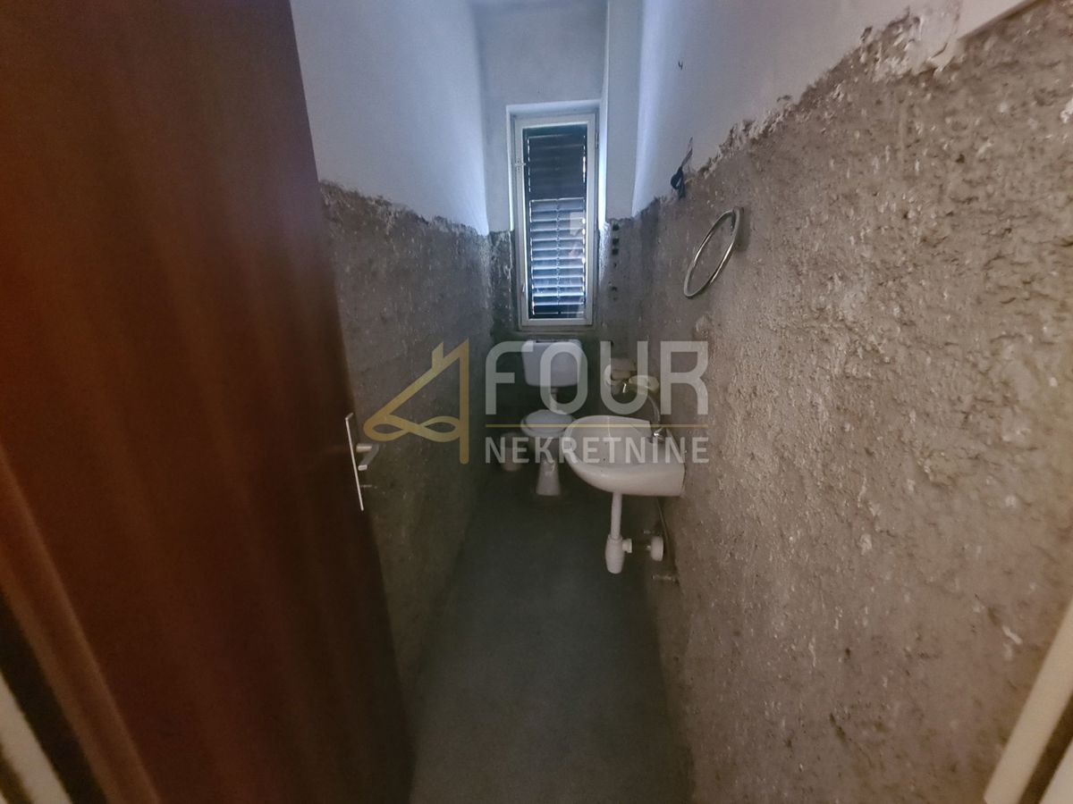 Drenova, Rijeka, 300m2