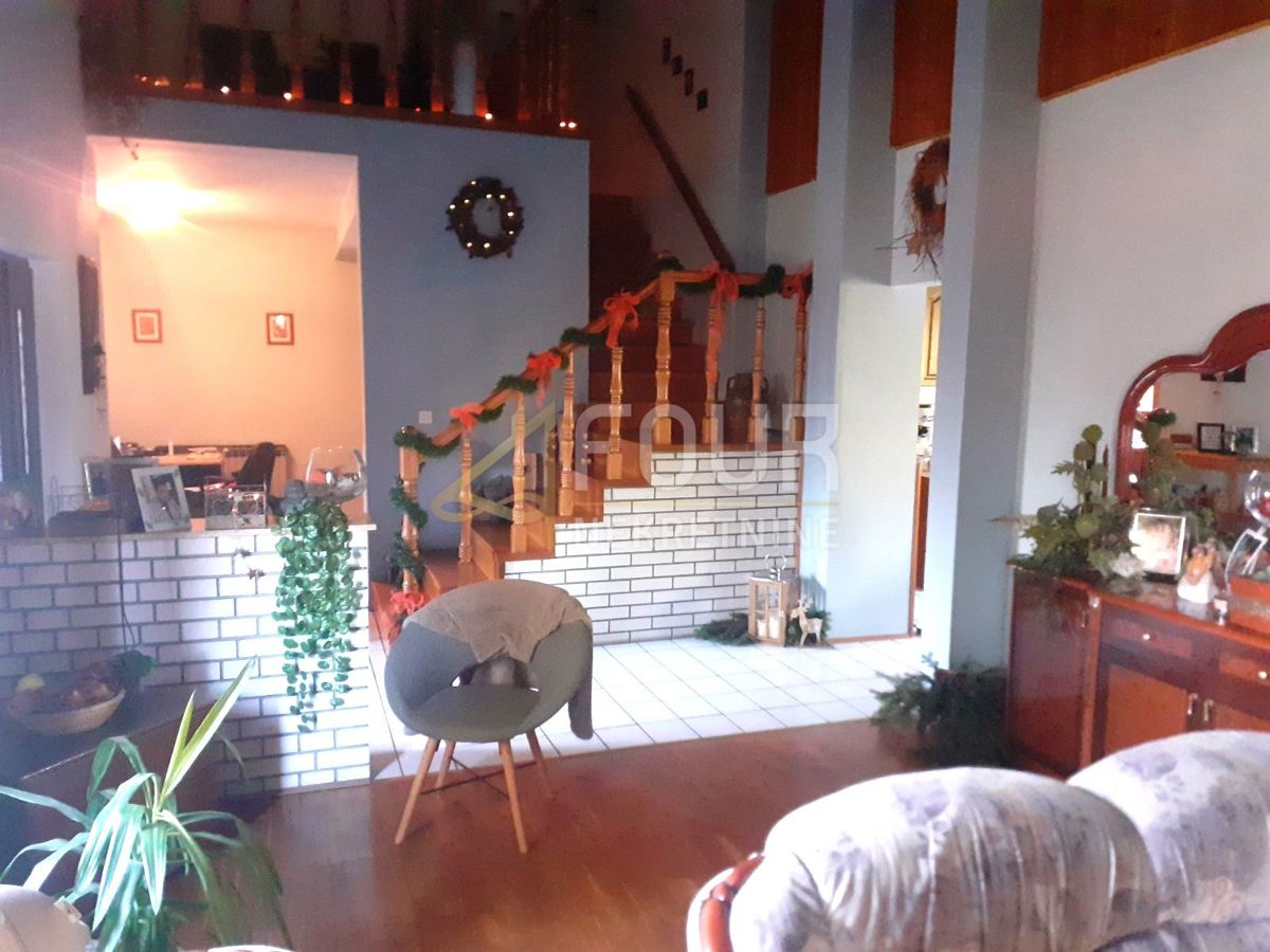 Centar, Virovitica, 320m2