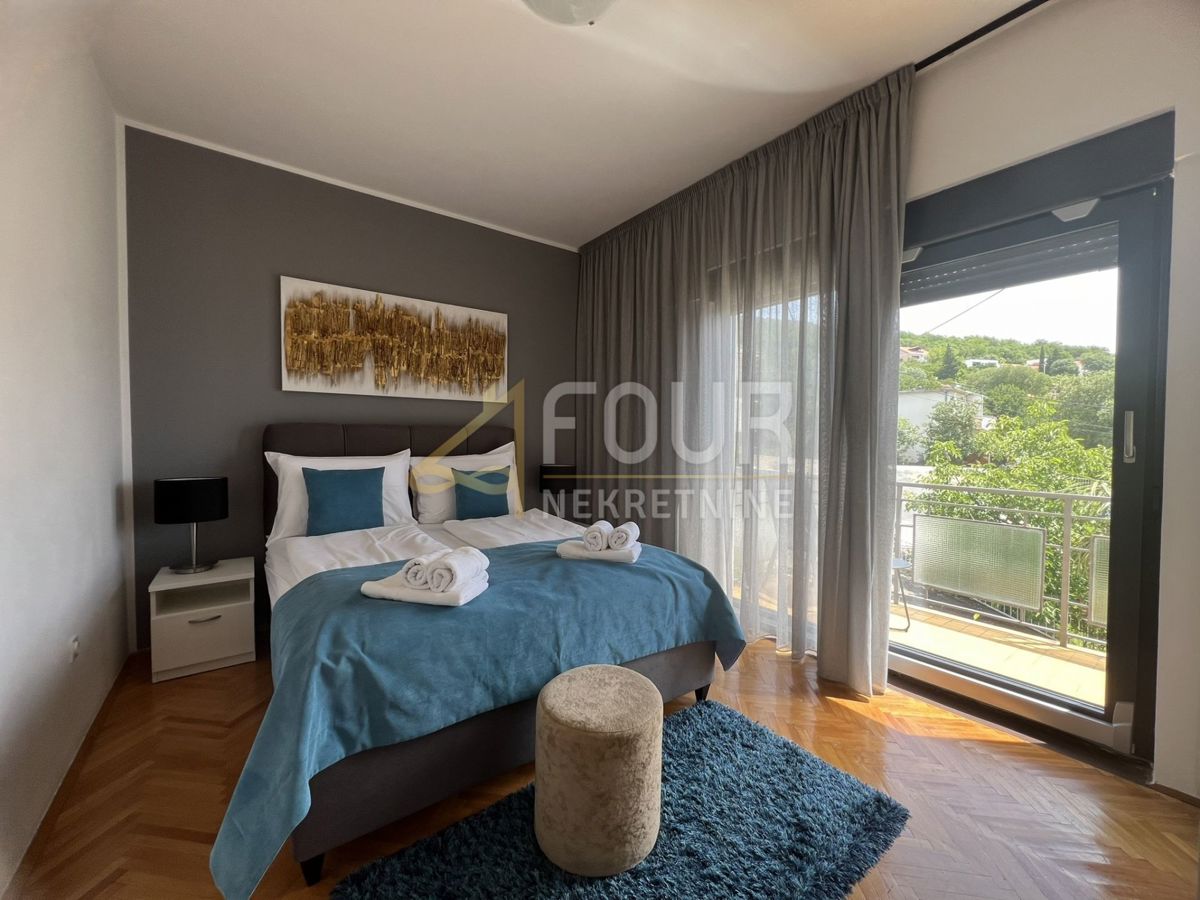 Dramalj, Crikvenica, 250m2