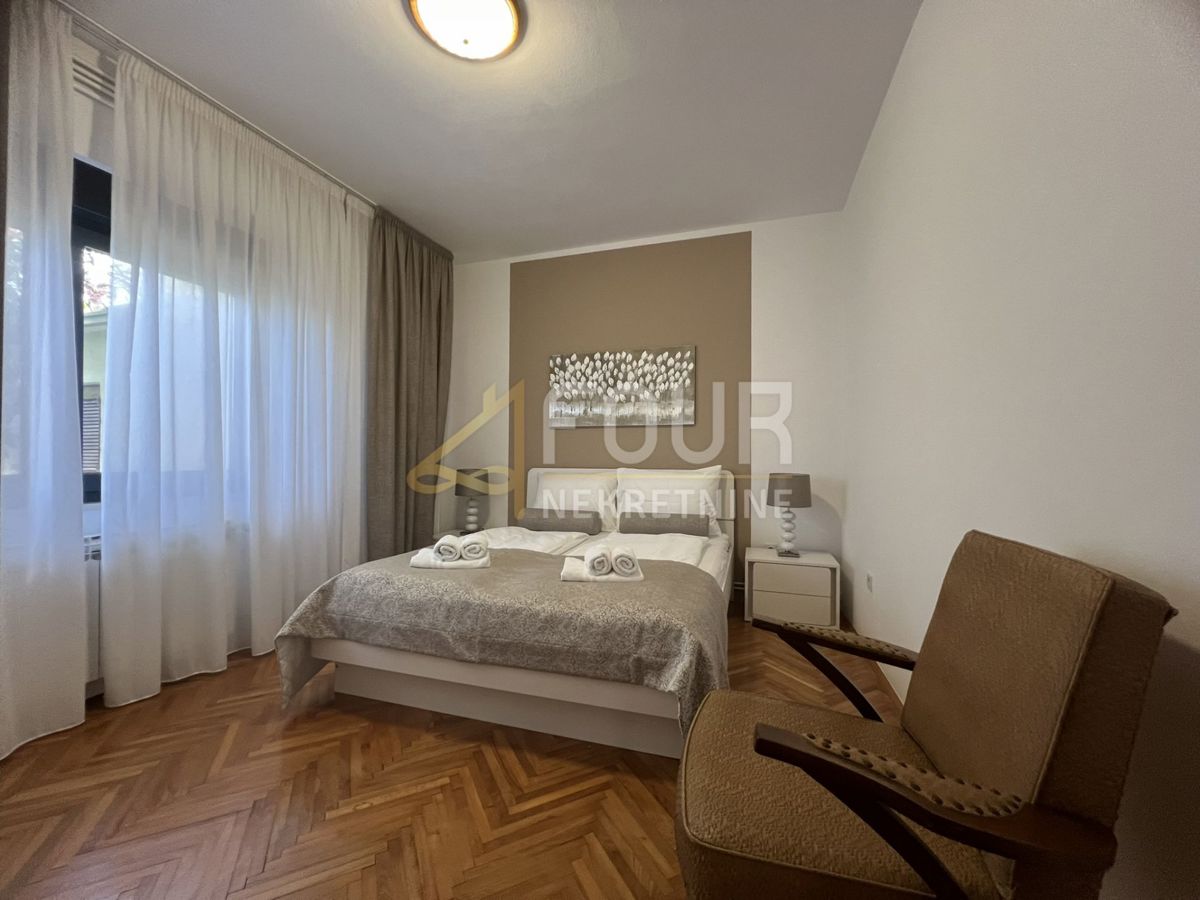 Dramalj, Crikvenica, 250m2