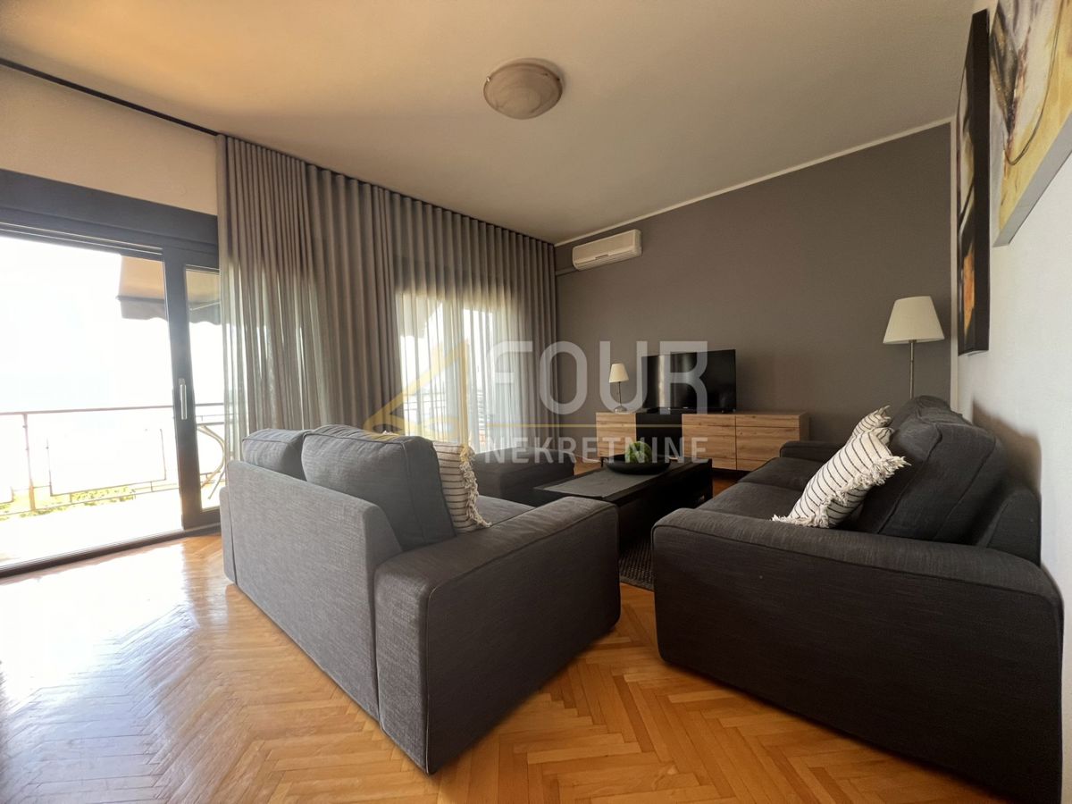 Dramalj, Crikvenica, 250m2