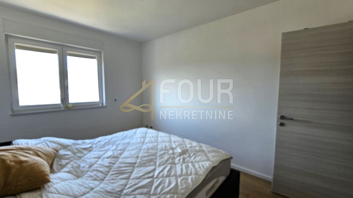 Martinkovac, Rijeka, 71m2