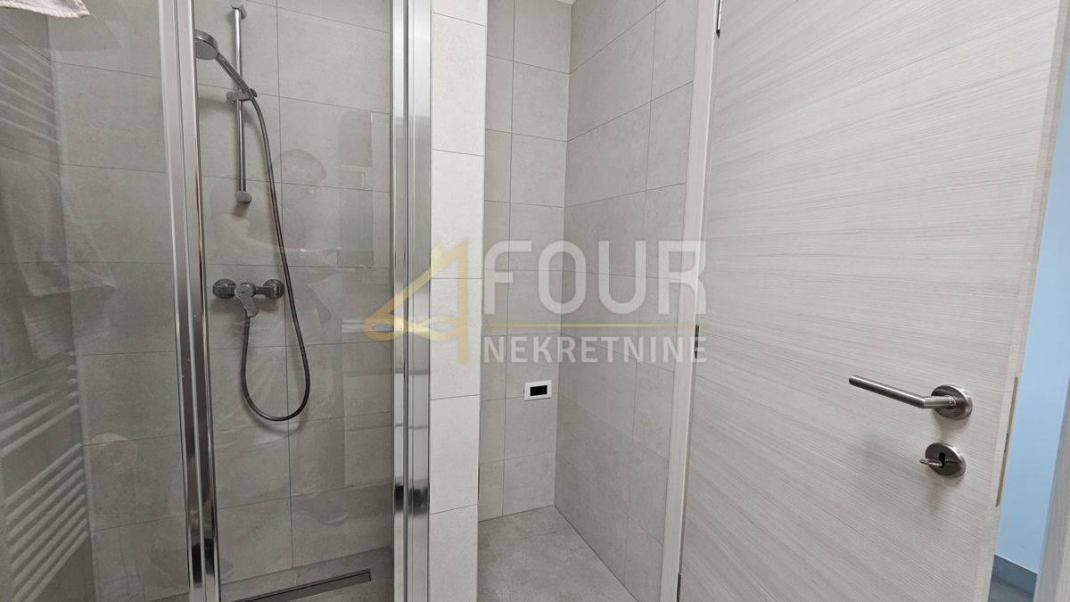 Martinkovac, Rijeka, 71m2