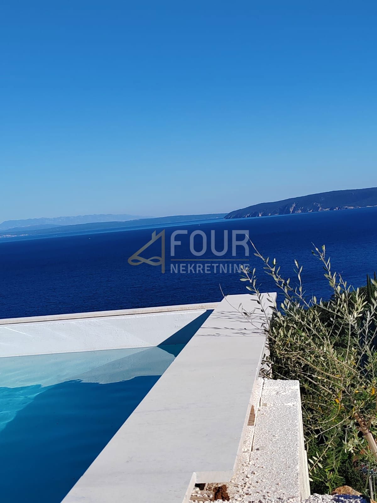 Medveja, Lovran, 100m2