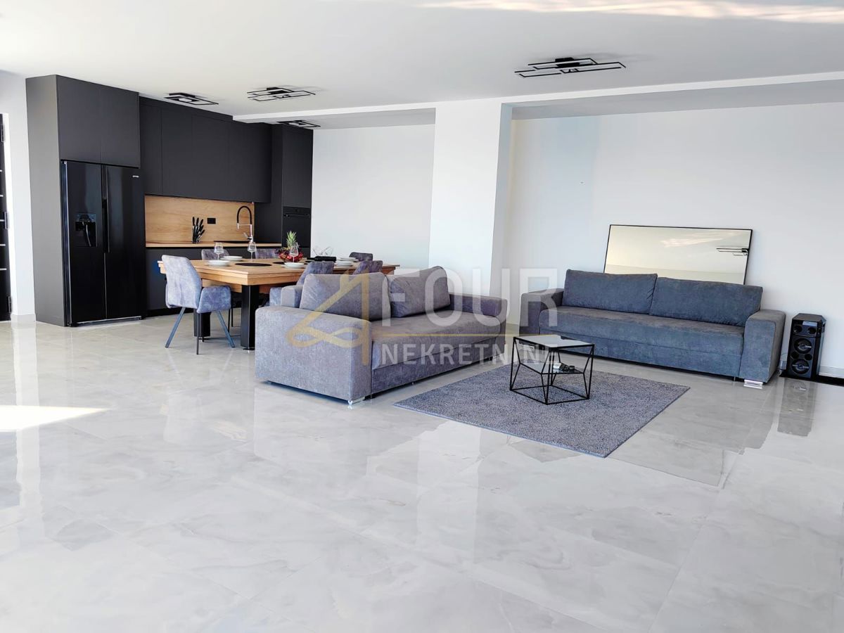 Medveja, Lovran, 100m2