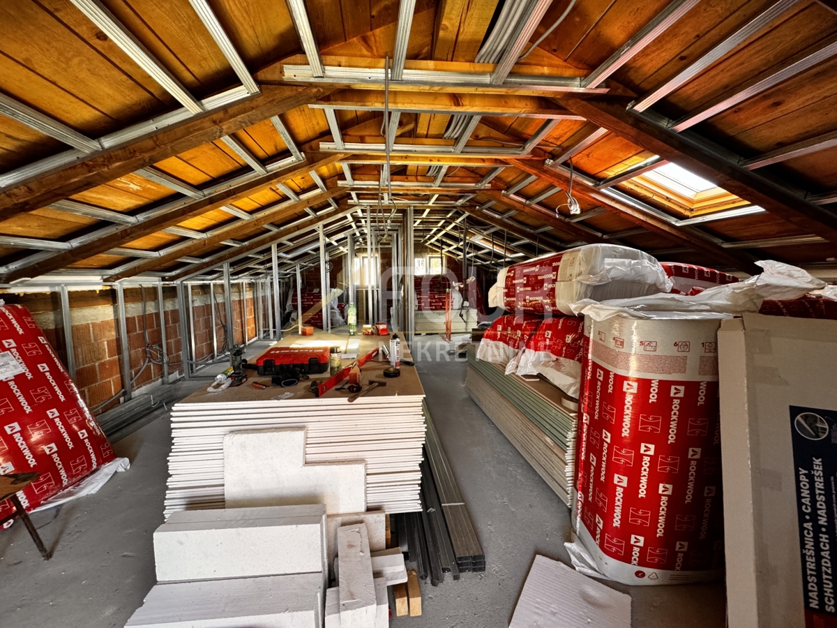 Bregi, Matulji, 250m2