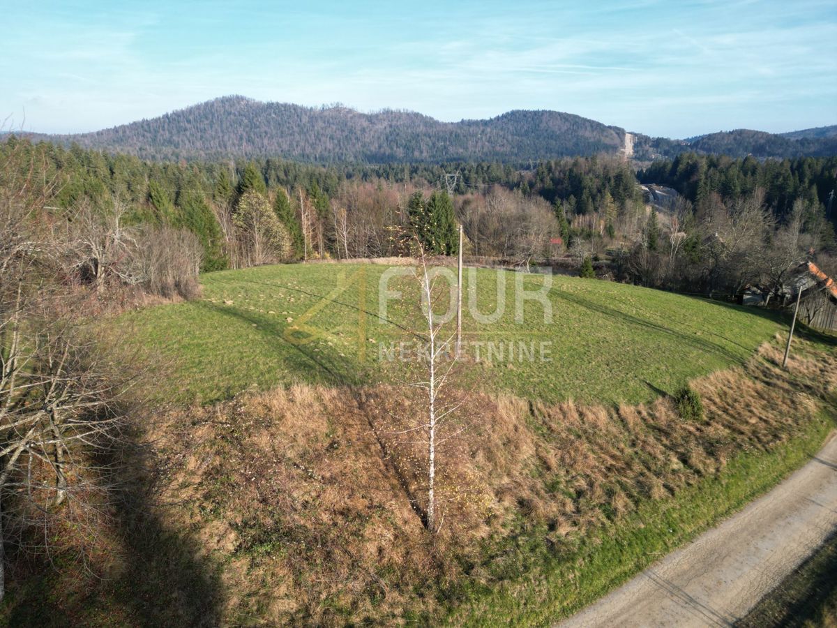 Stara Sušica, Ravna Gora, 1.582m2