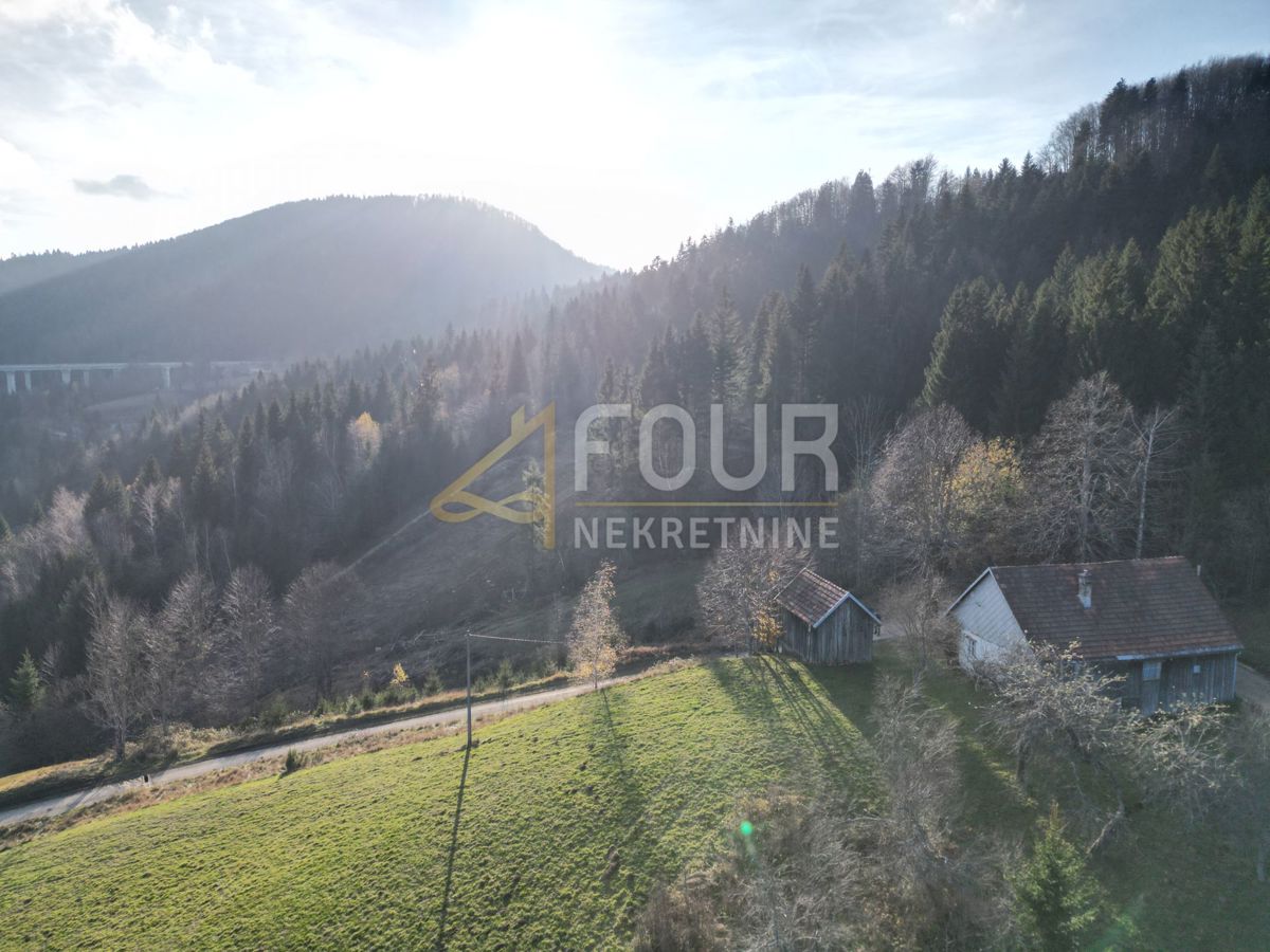 Stara Sušica, Ravna Gora, 1.582m2