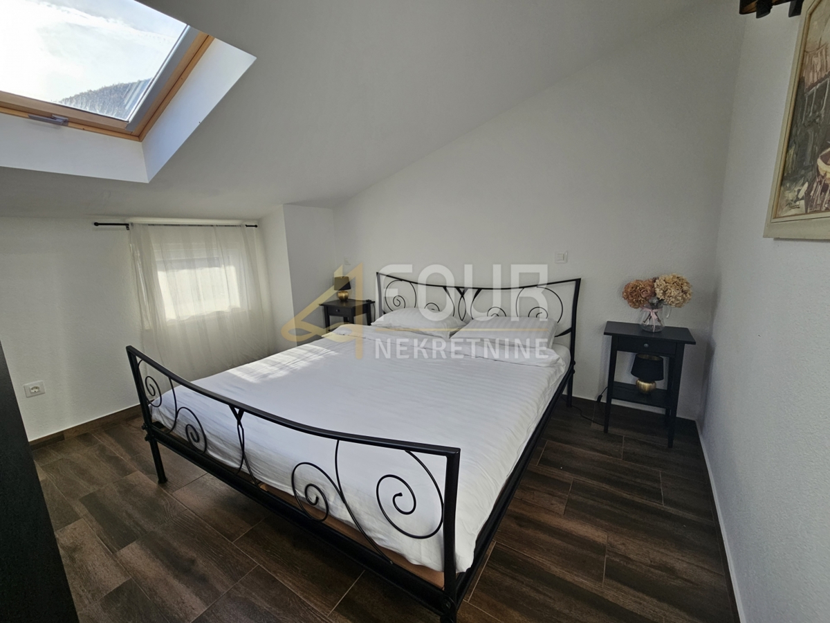 Mošćenička Draga, 250m2