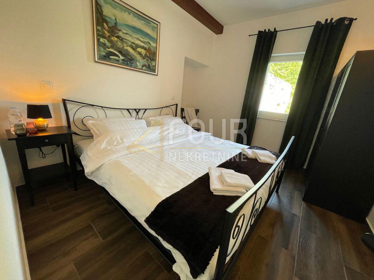 Mošćenička Draga, 250m2