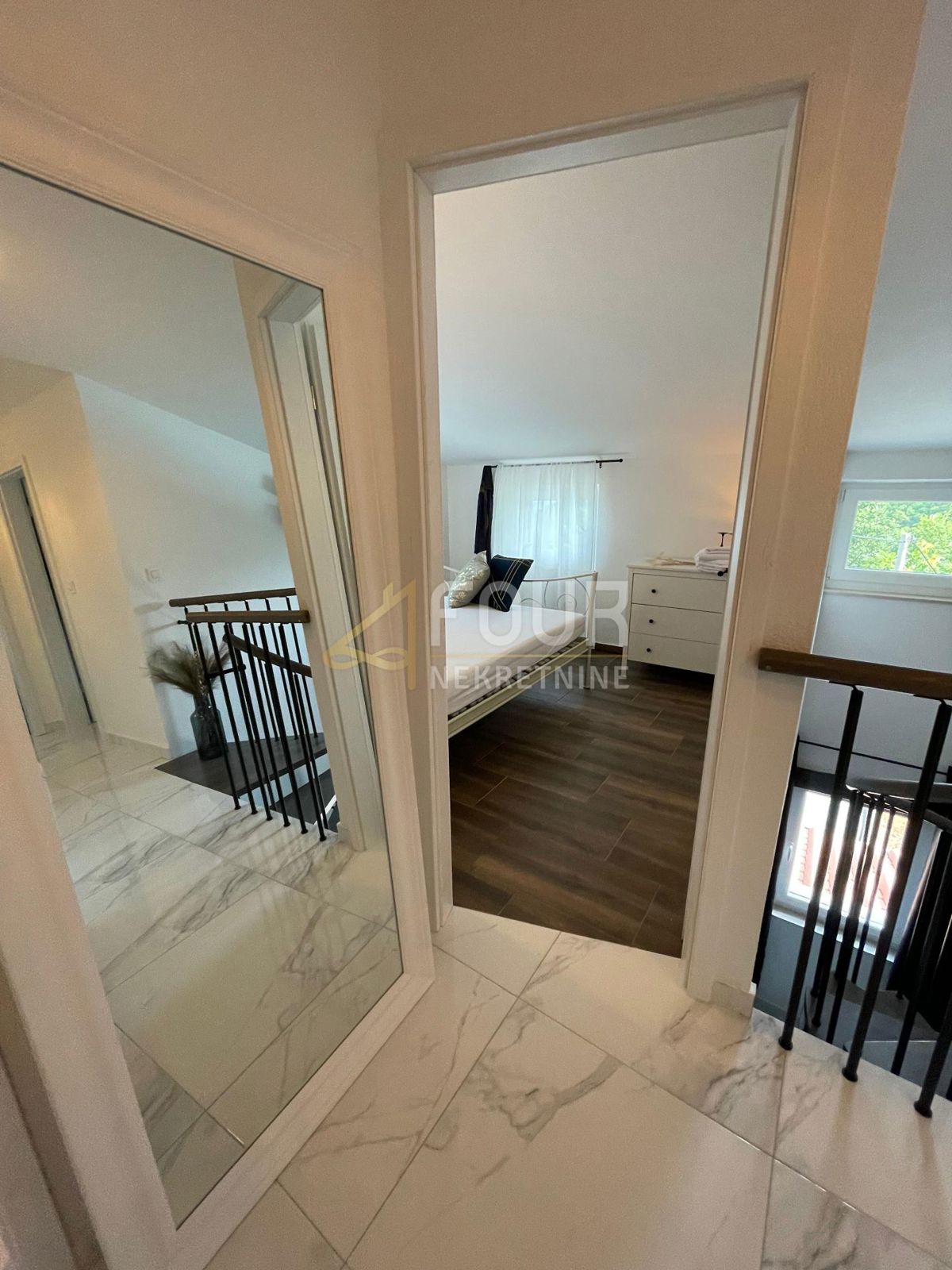 Mošćenička Draga, 250m2