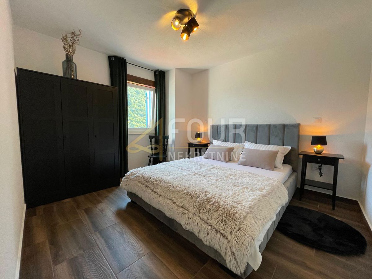 Mošćenička Draga, 250m2