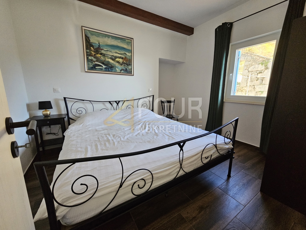 Mošćenička Draga, 250m2