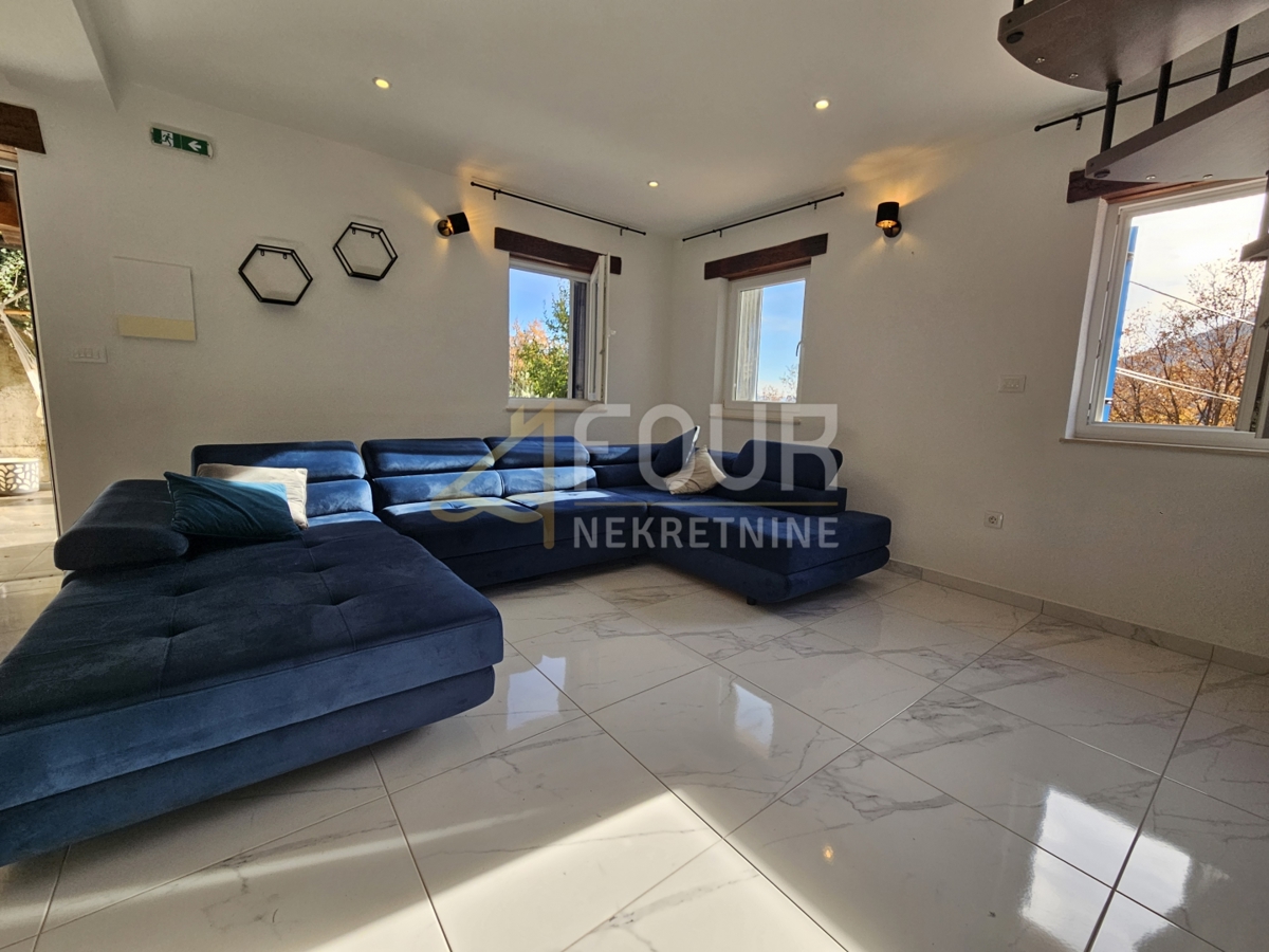 Mošćenička Draga, 250m2