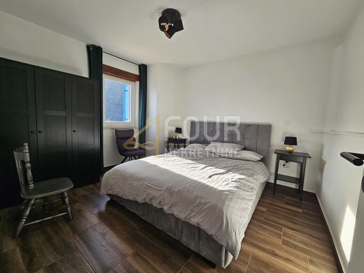 Mošćenička Draga, 250m2