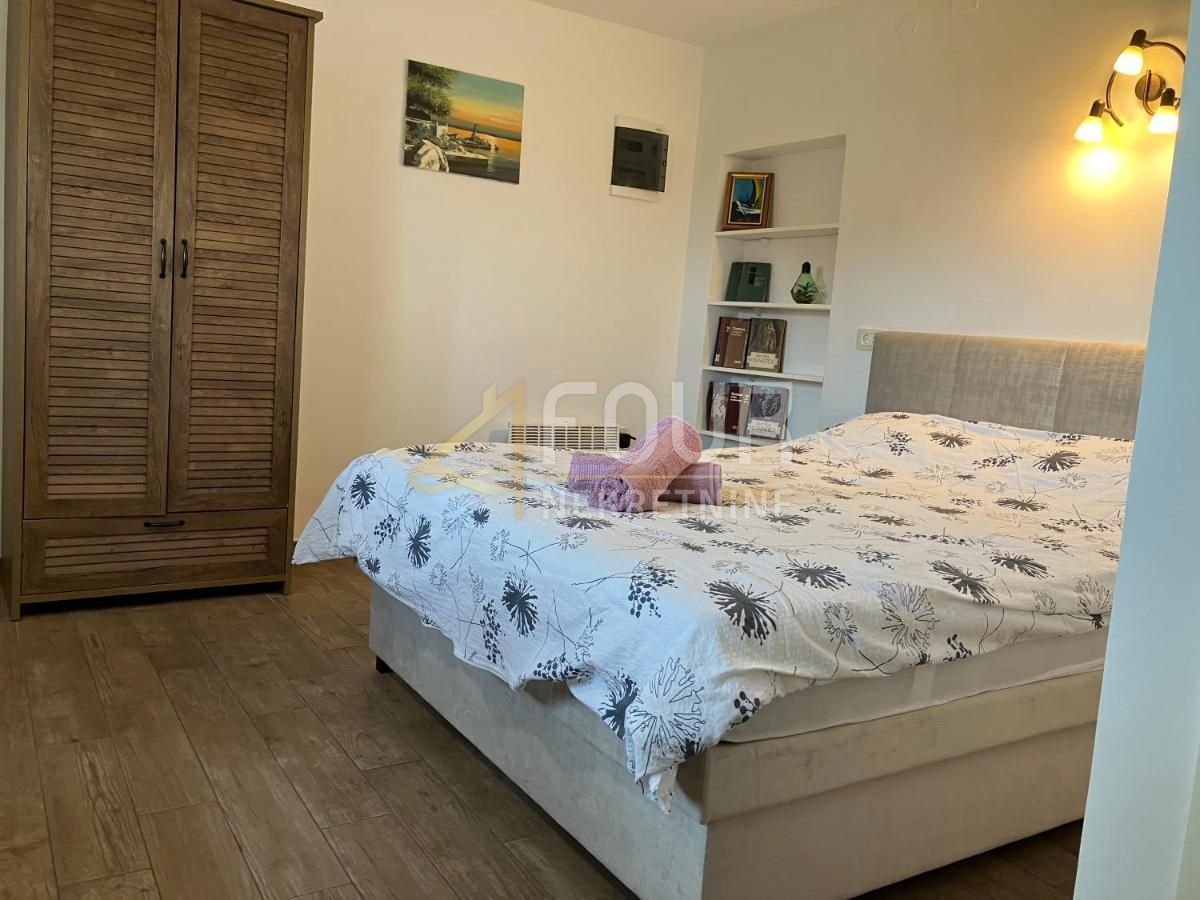 Opatija - Centar, Opatija, 140,67m2