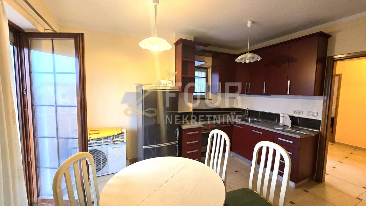 Marinići, Viškovo, 230m2