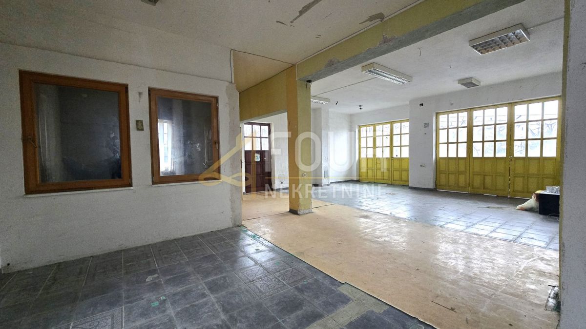 Marinići, Viškovo, 230m2