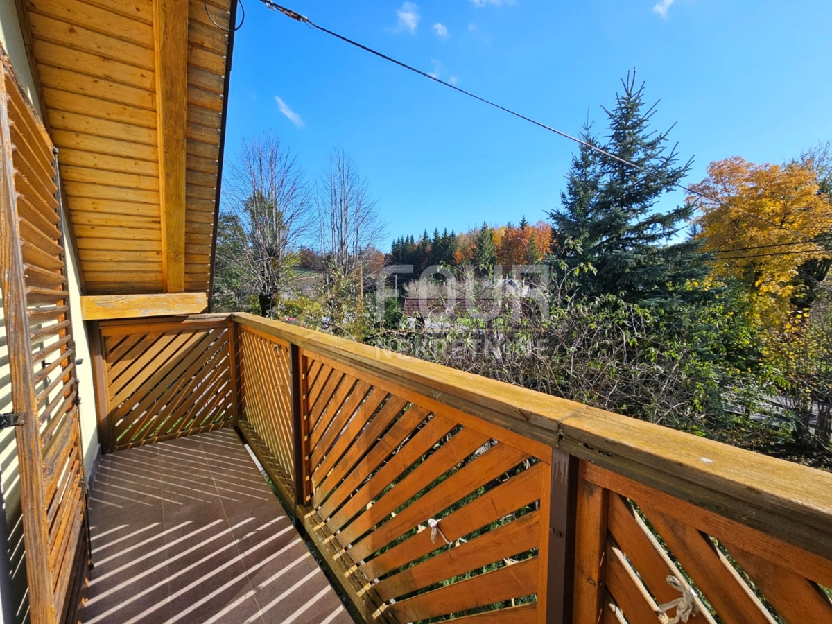 Stari Laz, Ravna Gora, 260m2