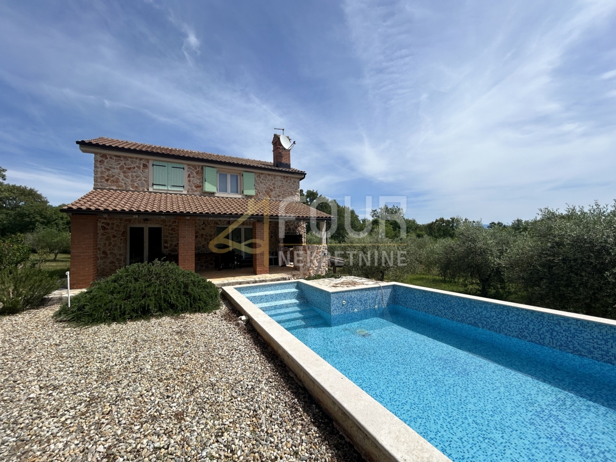 Risika, Vrbnik, 200m2