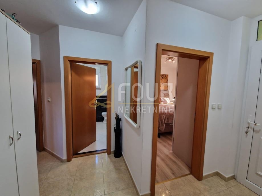 Veli vrh, Pula, 140m2