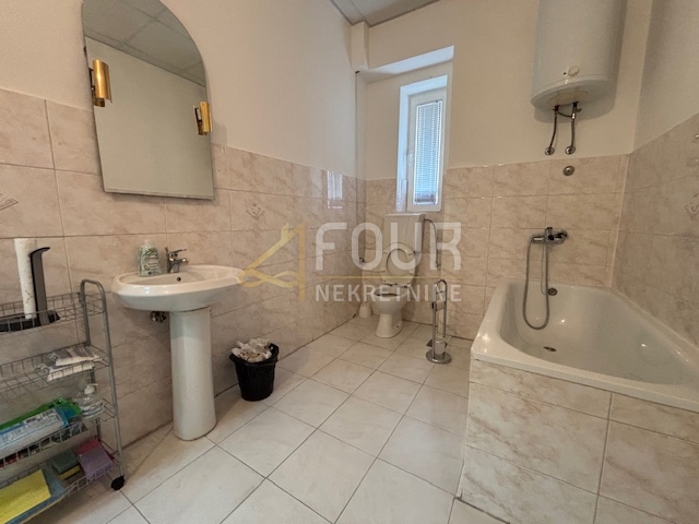 Centar, Rijeka, 112,25m2