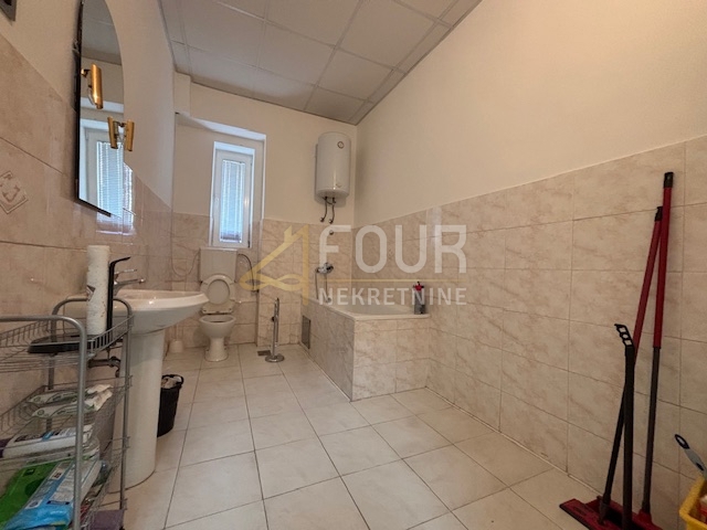 Centar, Rijeka, 112,25m2