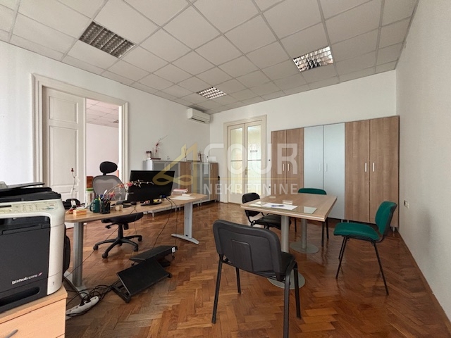 Centar, Rijeka, 112,25m2