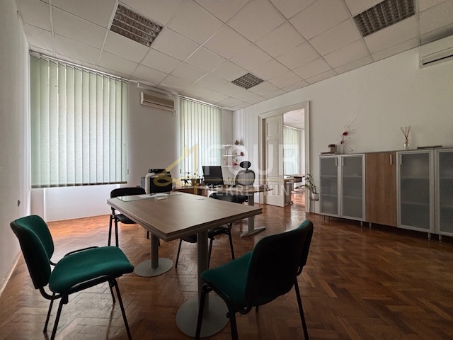 Centar, Rijeka, 112,25m2