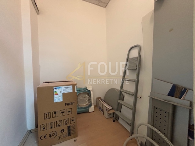 Centar, Rijeka, 112,25m2