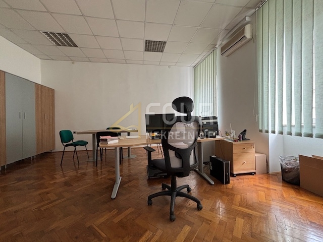 Centar, Rijeka, 112,25m2