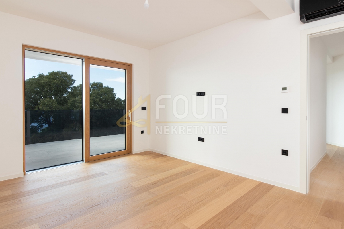 Kantrida, Rijeka, 164,82m2