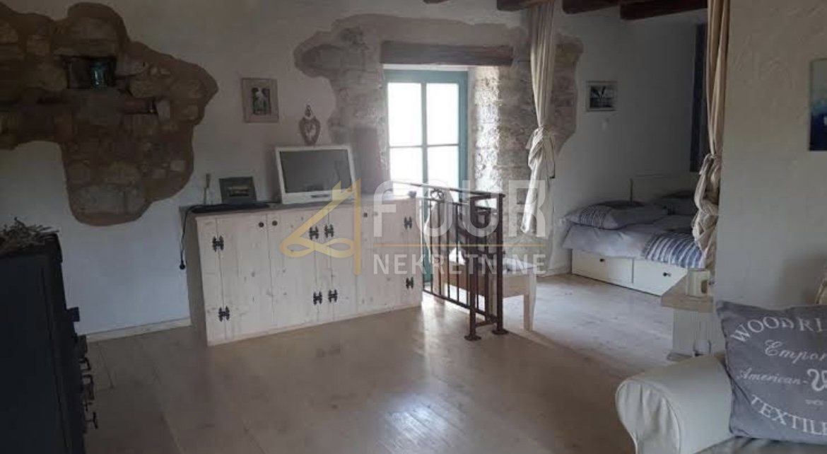 Malinska, Malinska-Dubašnica, 155m2