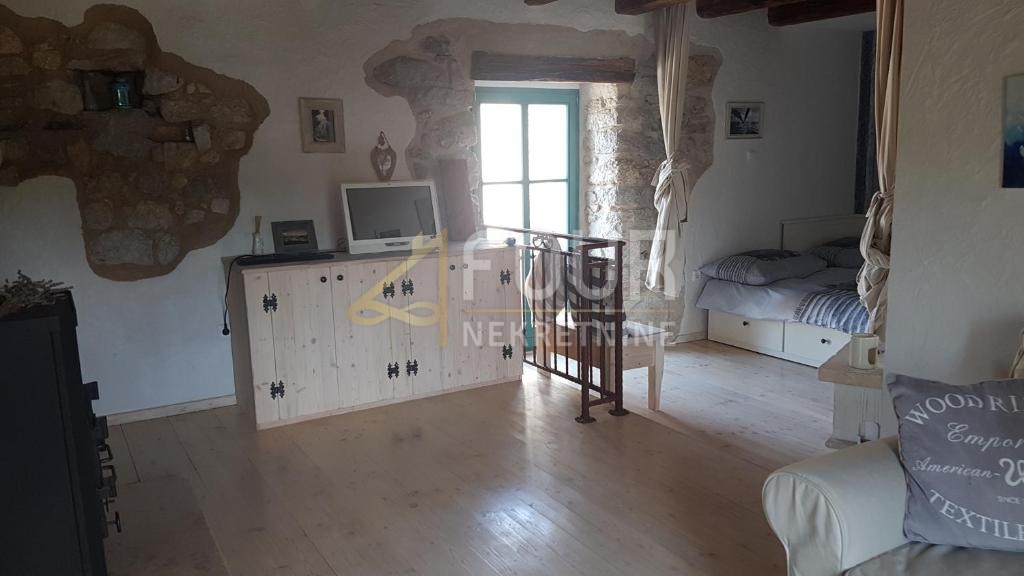 Malinska, Malinska-Dubašnica, 155m2