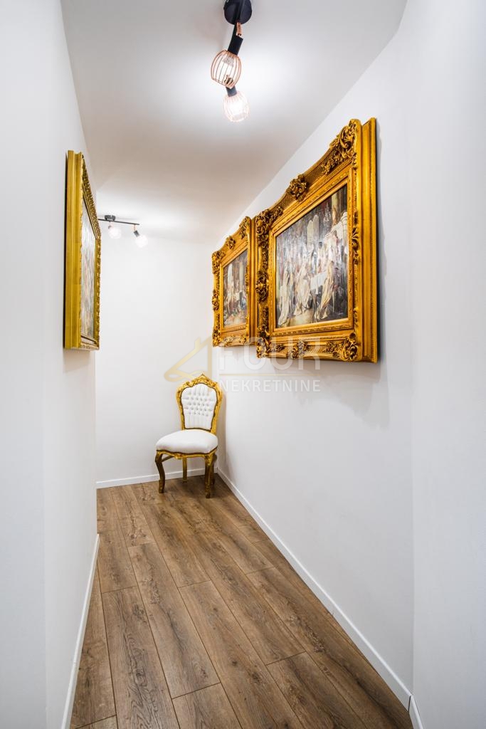 Centar, Rijeka, 74,35m2