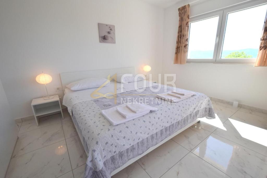 Linardići, Krk, 170m2