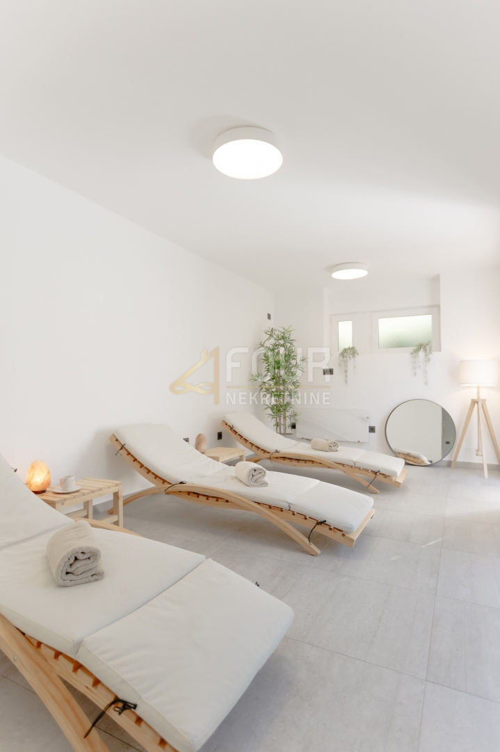 Opatija - Centar, Opatija, 242m2