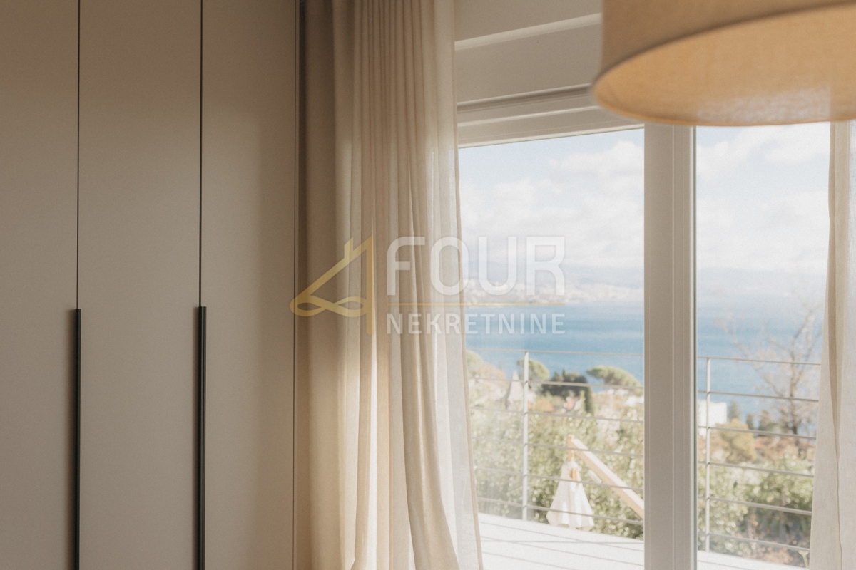 Opatija - Centar, Opatija, 242m2