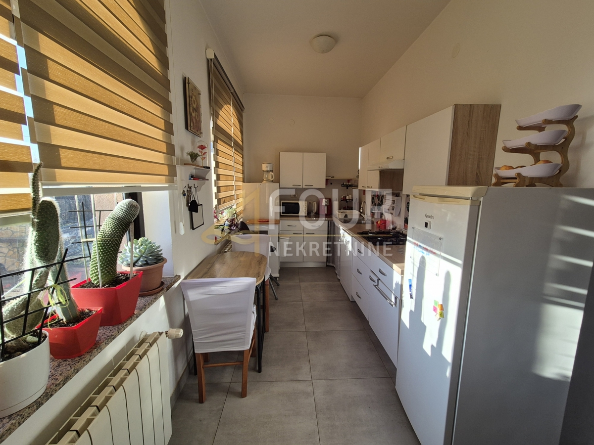 Cernik, Čavle, 180m2