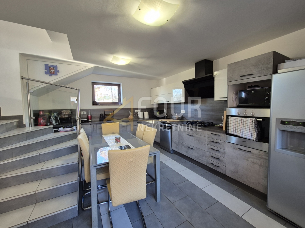 Cernik, Čavle, 180m2