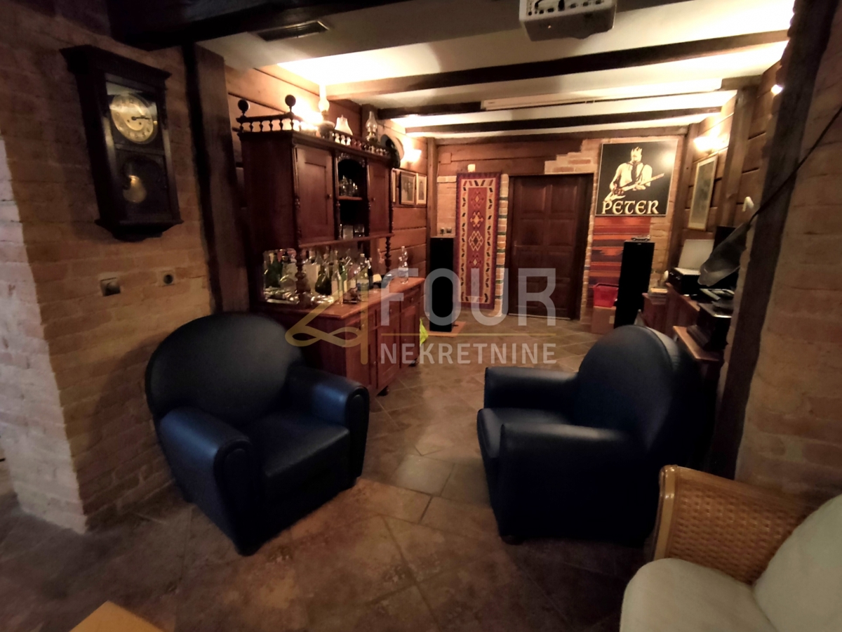 Zagabria, Maksimir, garage/taverna, 85,08m2