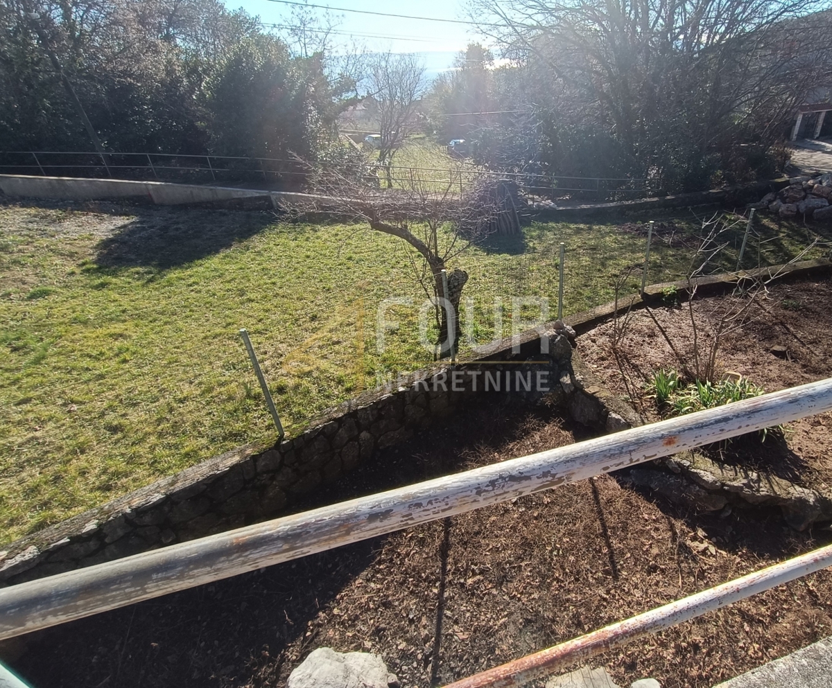 Opatija, Pobri, terreno edificabile con vista sul mare