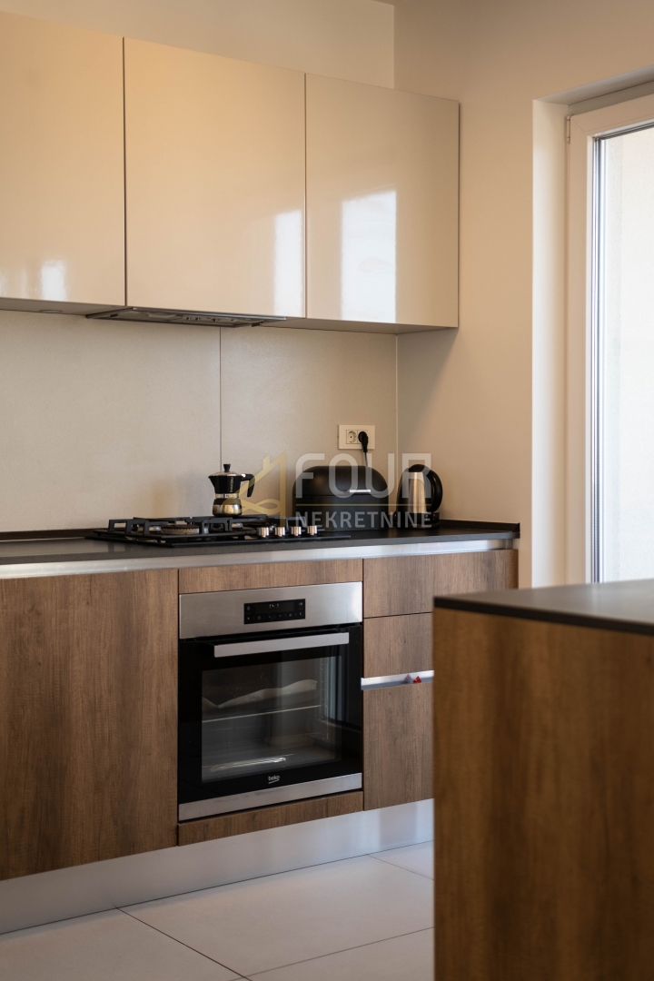 fiume, Turnić, 3s+db, 114.75m2, terrazza, vista sul mare