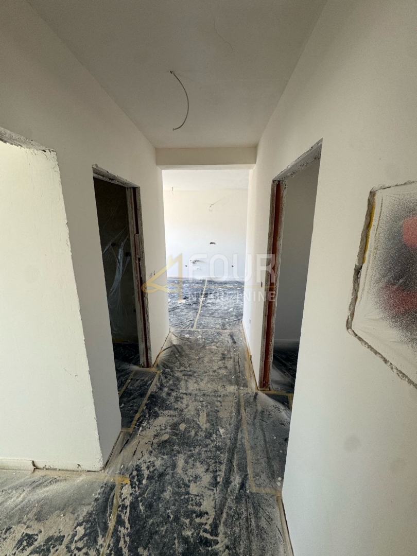 Istria, Pola, Veli vrh, 2s+db, nuova costruzione