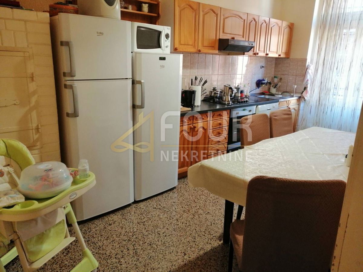 Centar, Rijeka, 129,99m2