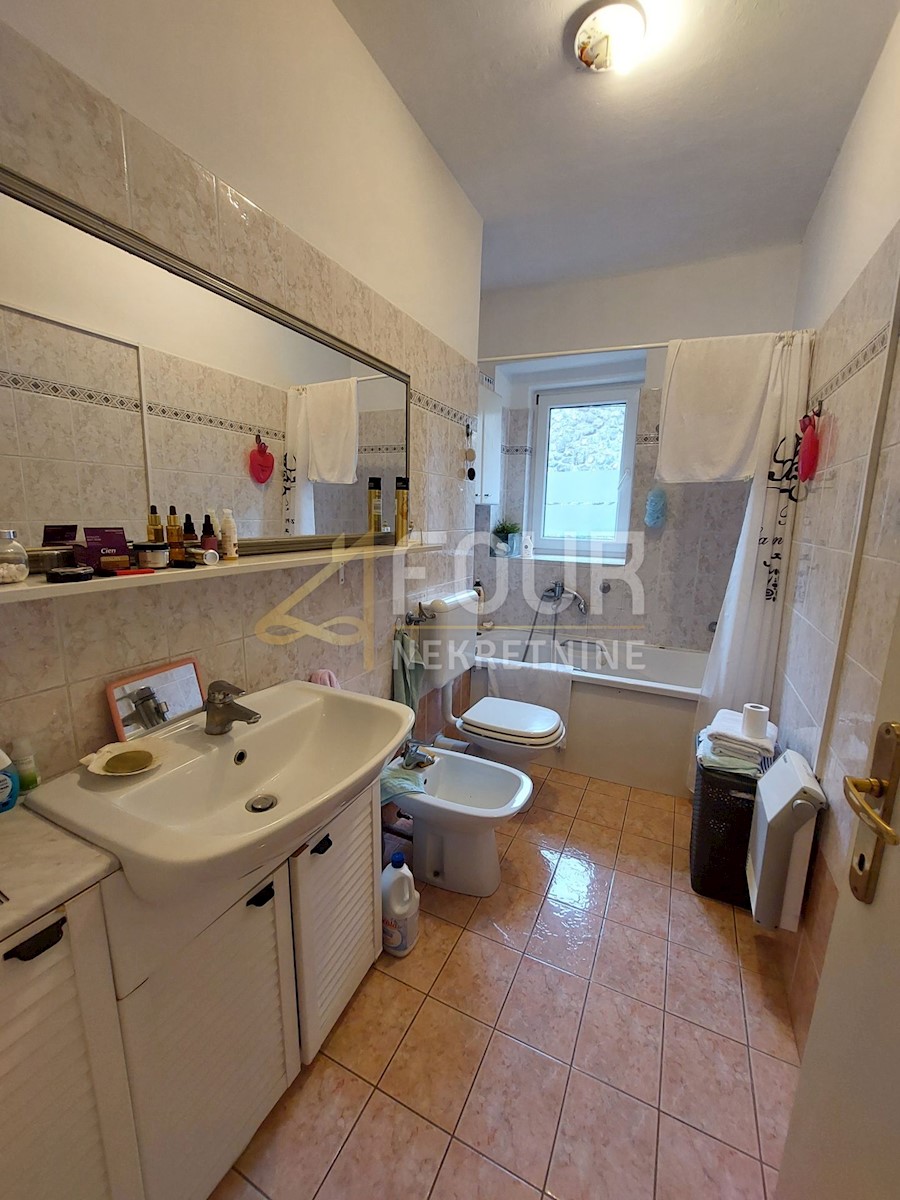 Opatija - Centar, Opatija, 126,97m2