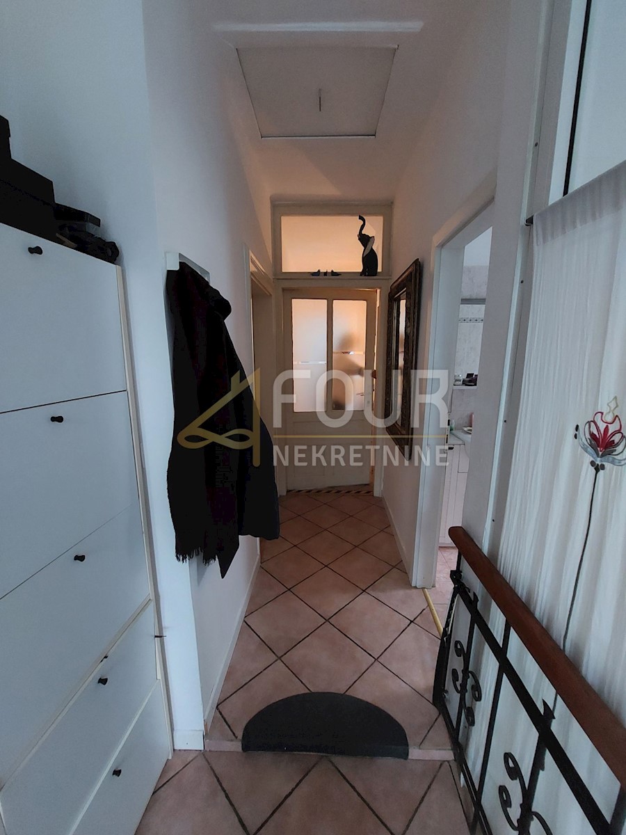 Opatija - Centar, Opatija, 126,97m2