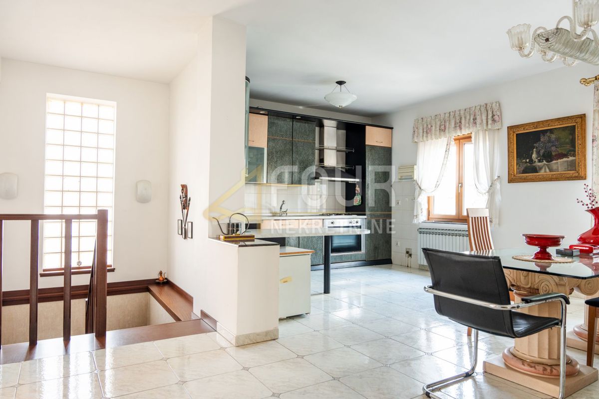 Belveder, Rijeka, 265,54m2