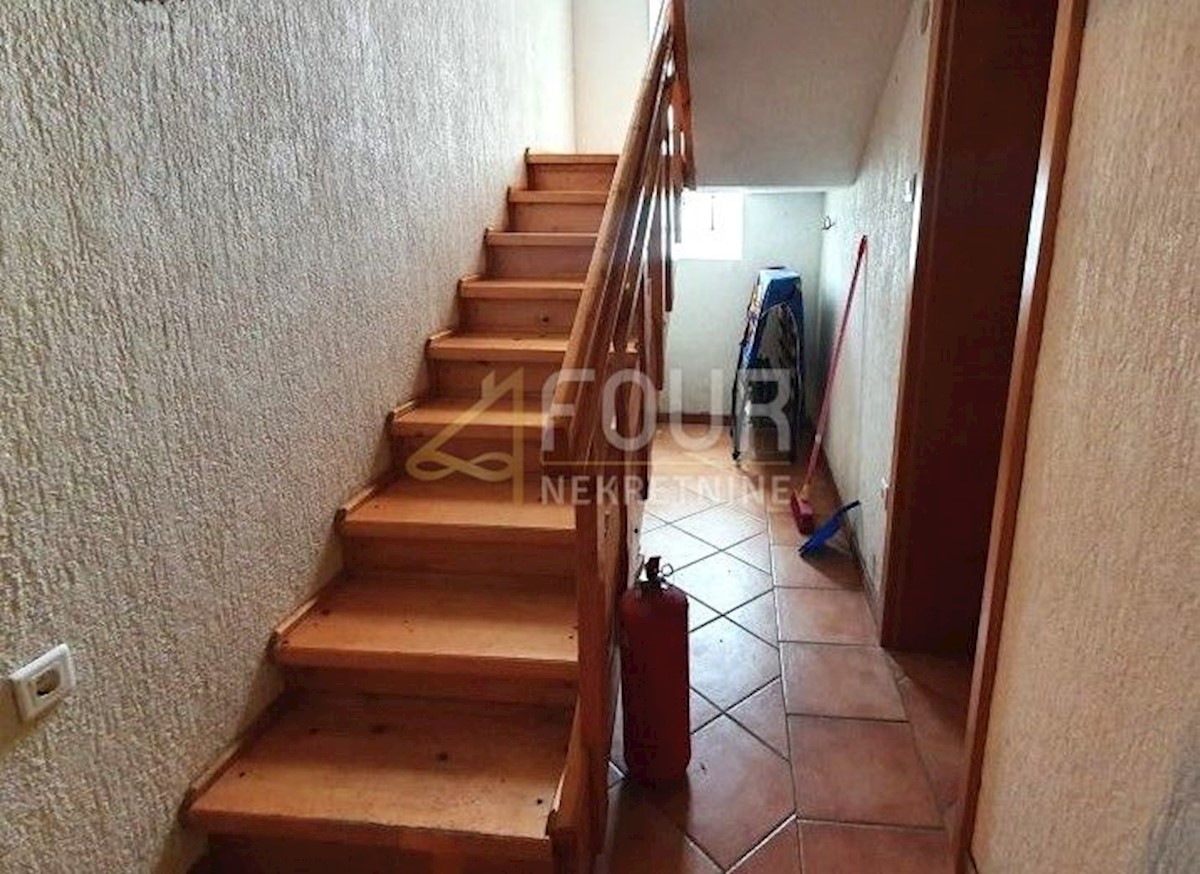 Sunger, Mrkopalj, 186m2