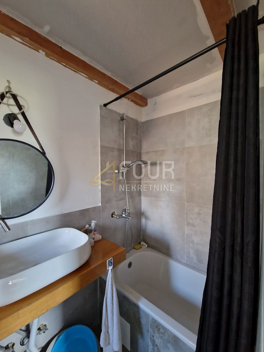 Hreljin, Bakar, 75m2